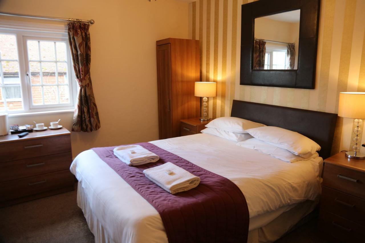 The Half Moon Inn Woking Luaran gambar